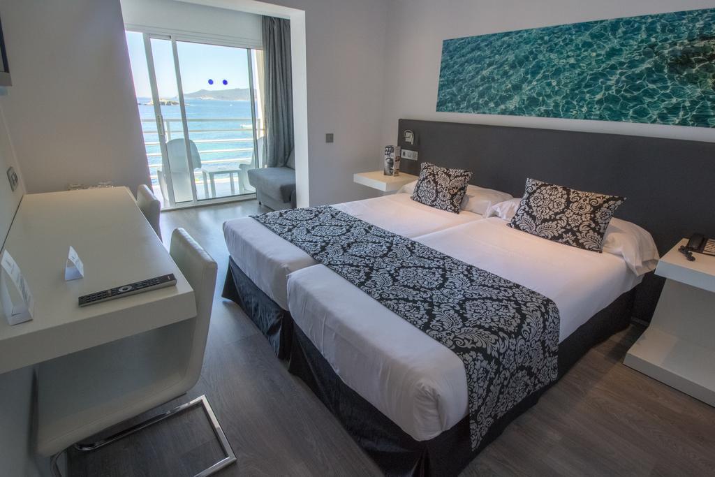 Bg Nautico Ebeso Hotel Ибиса Екстериор снимка