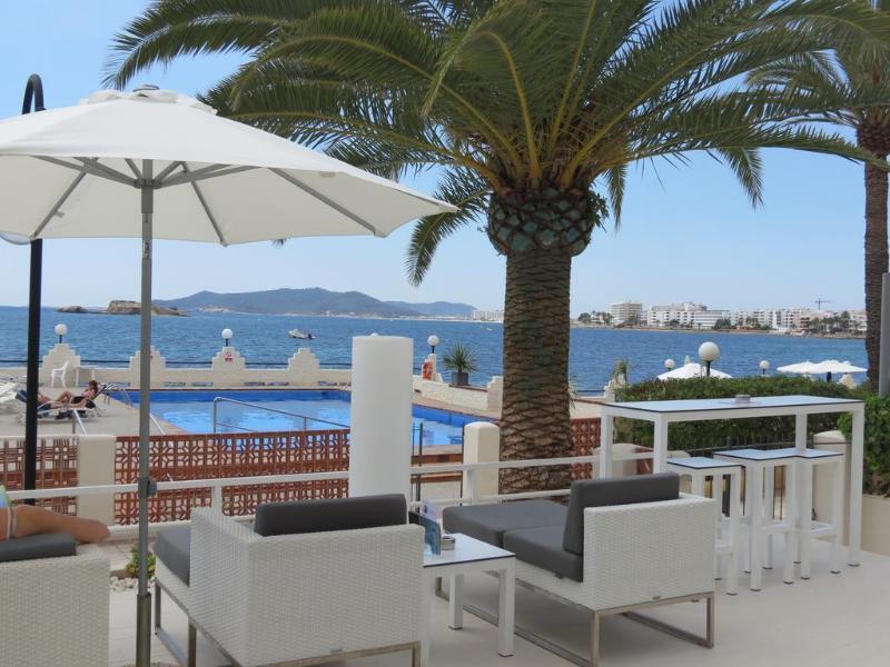 Bg Nautico Ebeso Hotel Ибиса Екстериор снимка