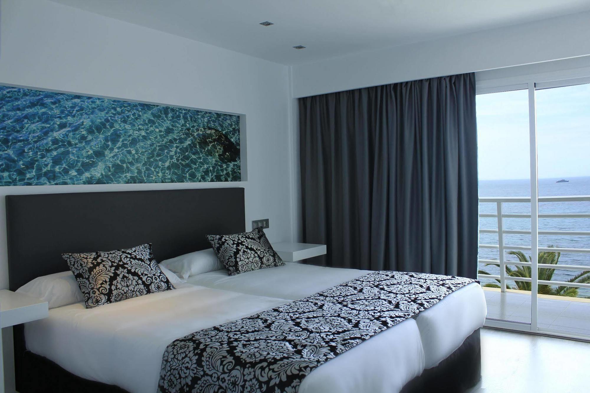 Bg Nautico Ebeso Hotel Ибиса Екстериор снимка